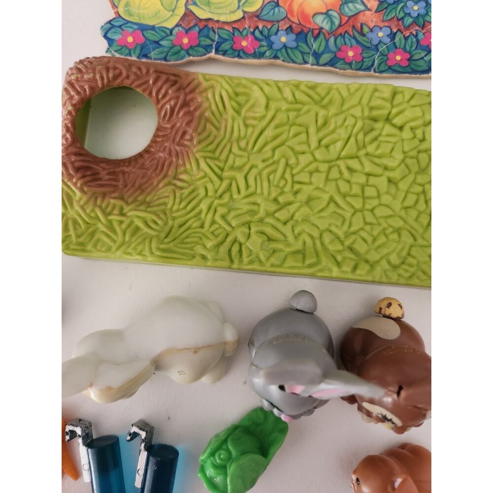 Vintage 1993 Kenner Rabbit Bunny Playset Lot 6 Rabbits Carrot Patch Accessories - Picture 5 of 9